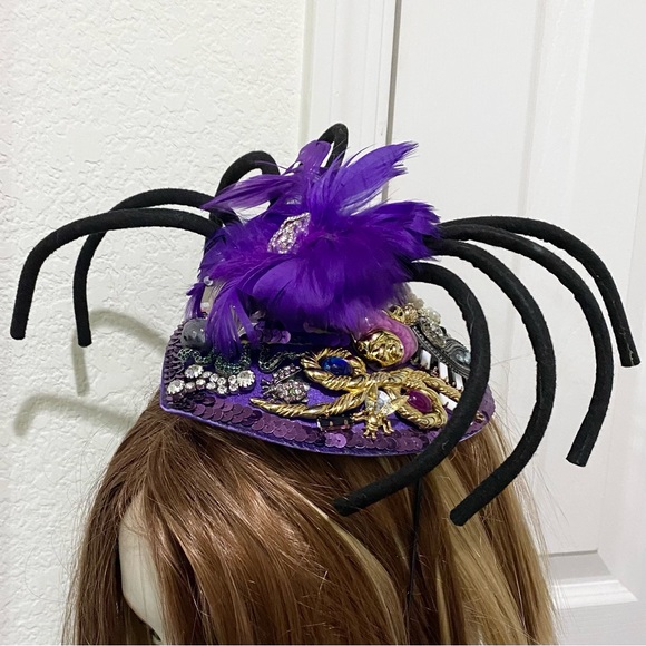 Customized Embellished Spider Fascinator Hat Halloween Costume Hat - Picture 15 of 16
